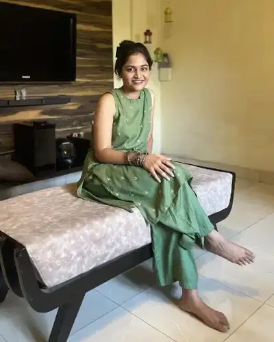 Khandaghosh Call Girls